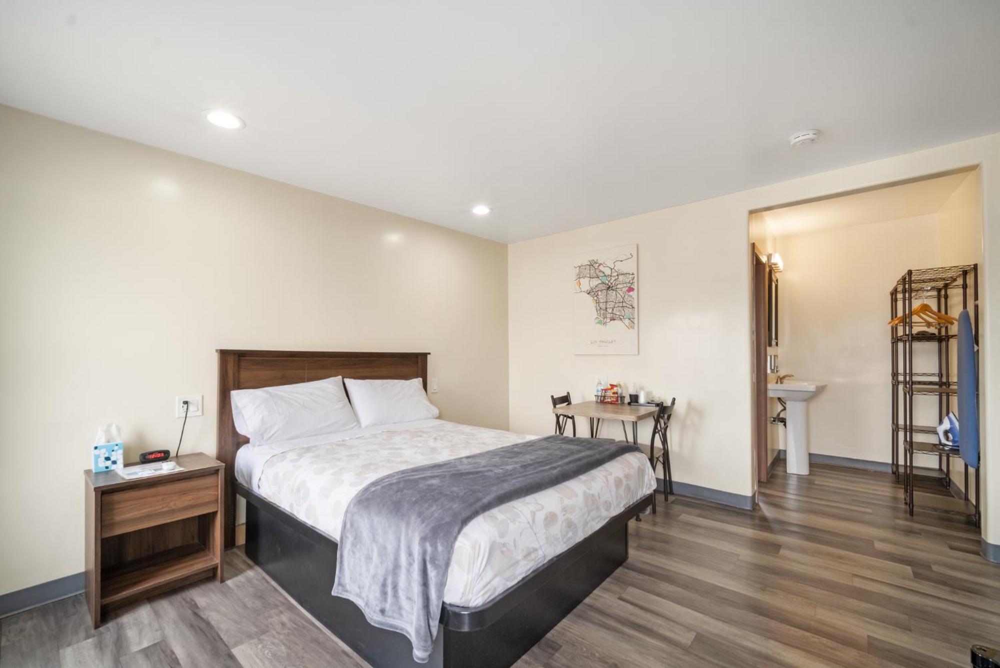 Queen Room