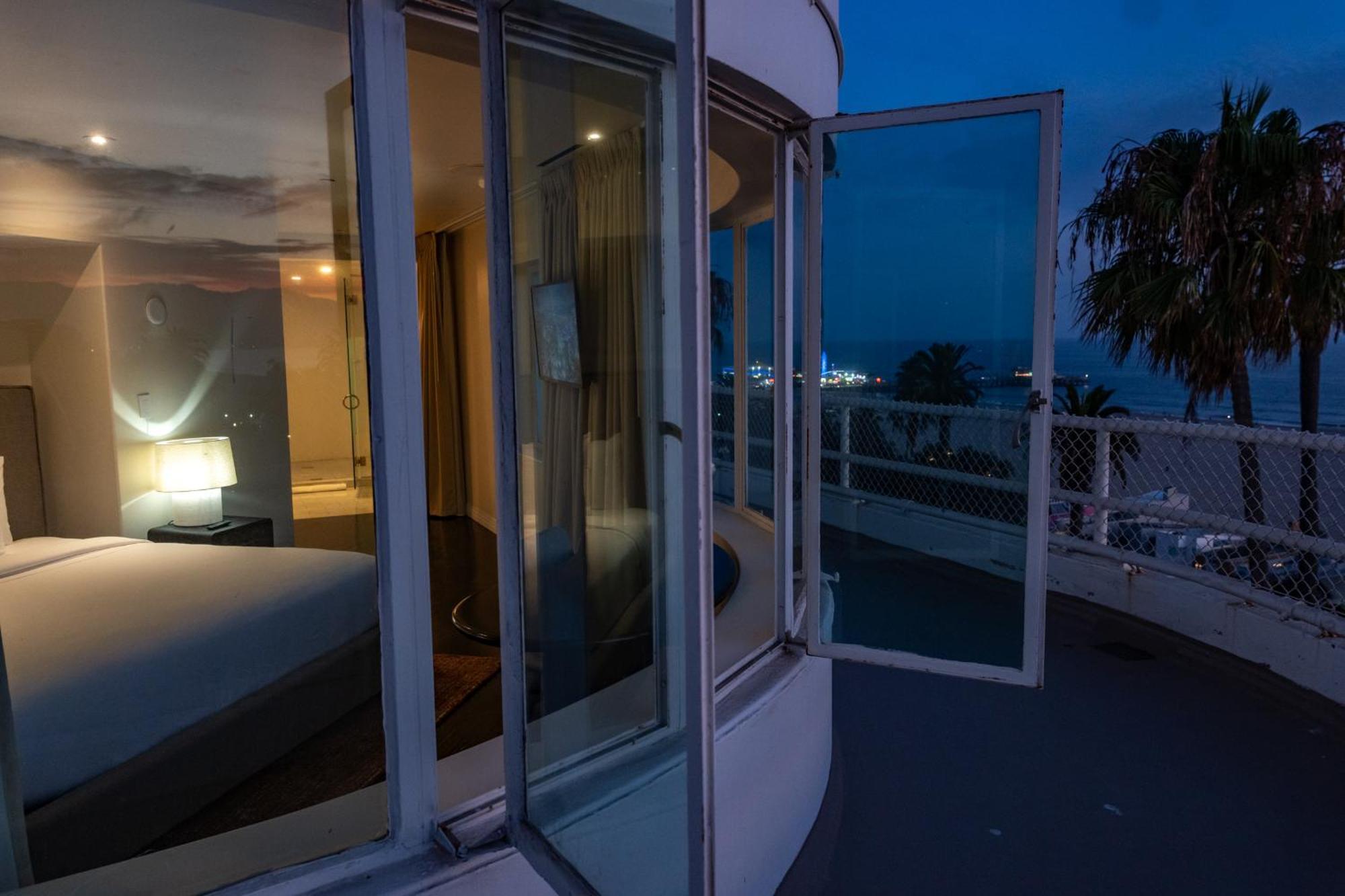 The Oasis Suite