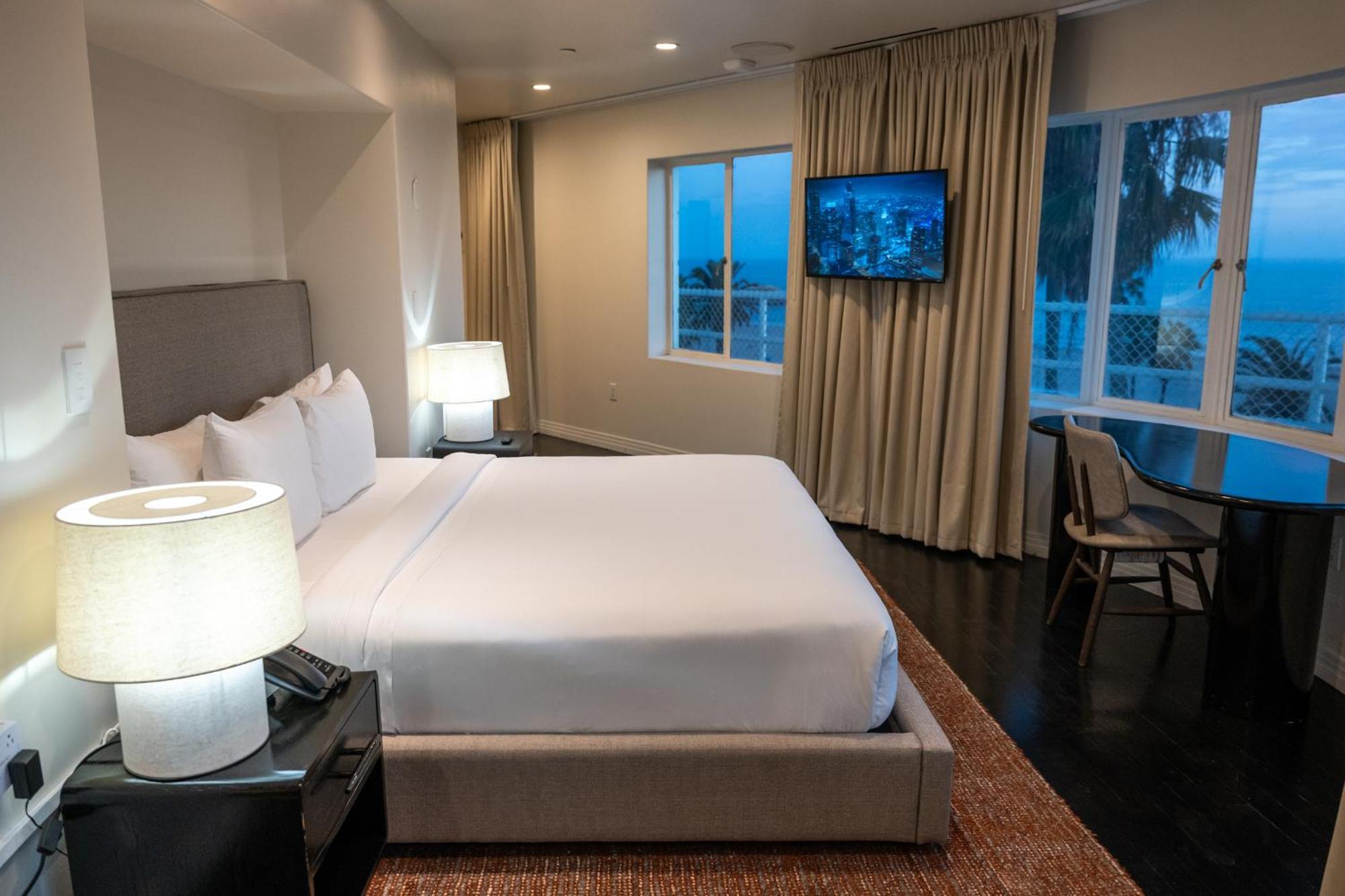 The Oasis Suite