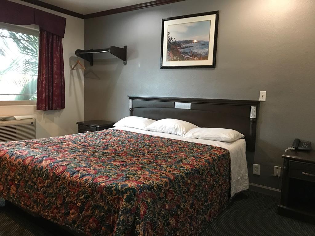 King Room Smoking