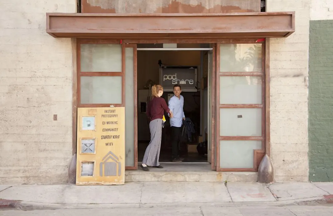 Podshare Hollywood-1