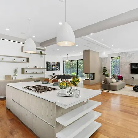 West Hollywood Modern Luxury 5 Bedroom Villa Sleeps 10-2