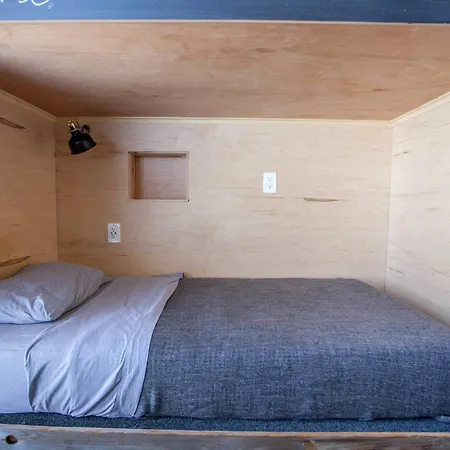 Podshare Hollywood-2