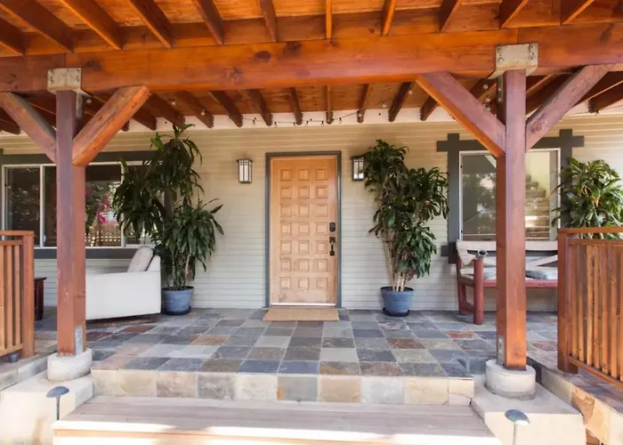 The Big Bungalow Rooms Los Angeles