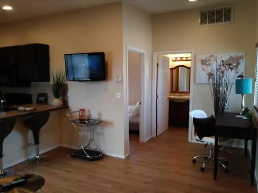 Corporate Manor Apartamento Los Angeles aceita animais de estimação