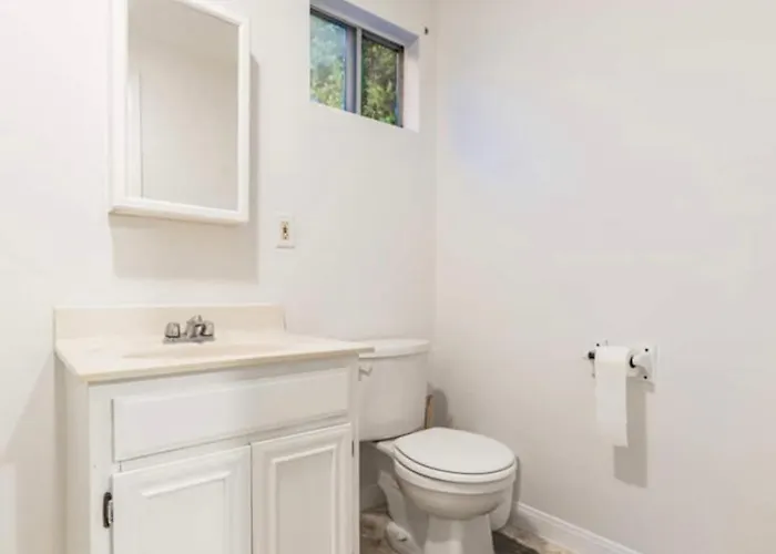 Backyard Guest House @ Beverly Hills Los Angeles