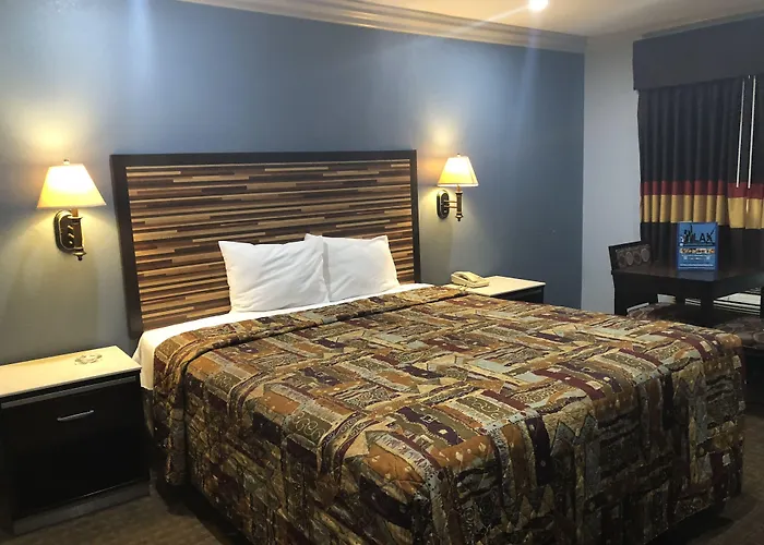 La Mirage Inn Lax Airport West Athens